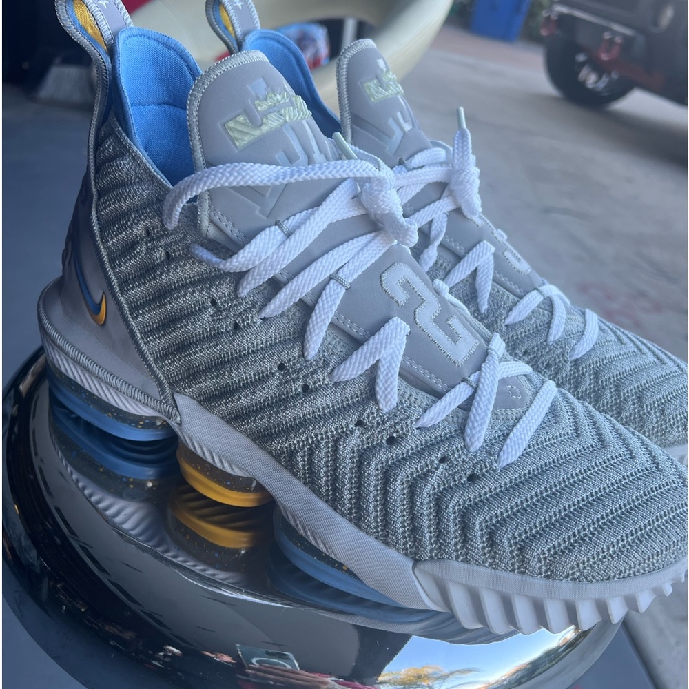 Lebron’s - Picture 2 of 5